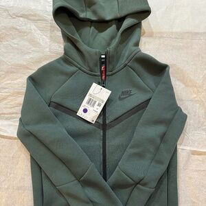 Nike Boys Sportswear Full-Zip Tech Fleece Hoodie Size XS New with Tags